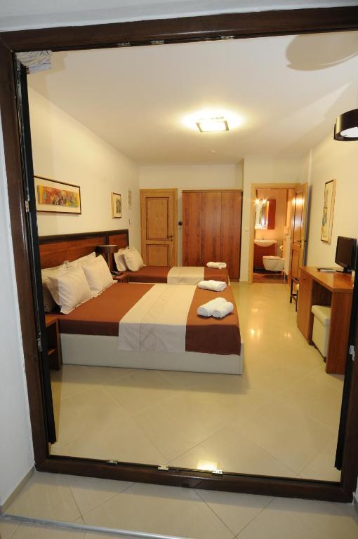 Philippeio Hotel Krinidhes Room photo